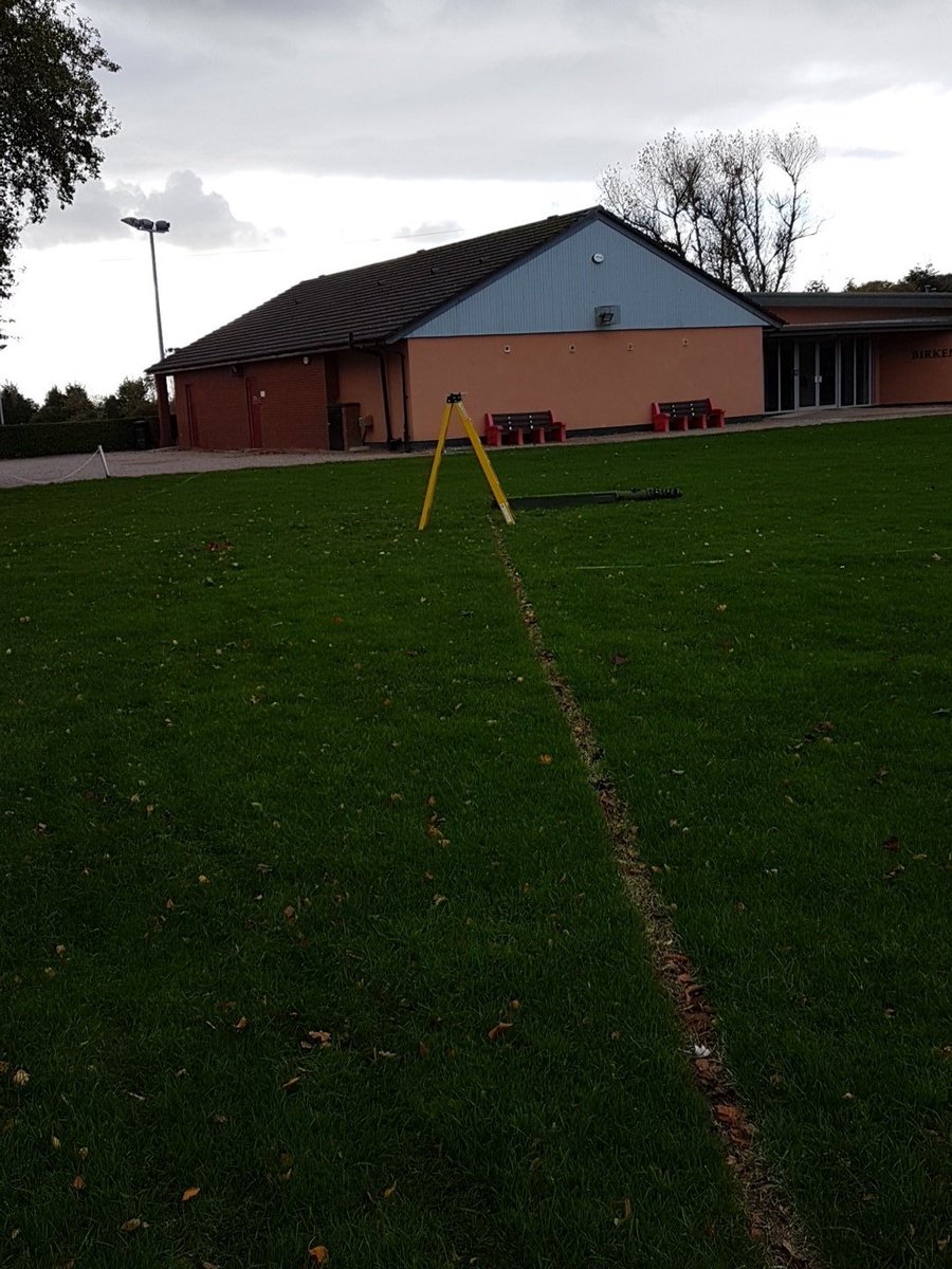 Mast number 1 is down.