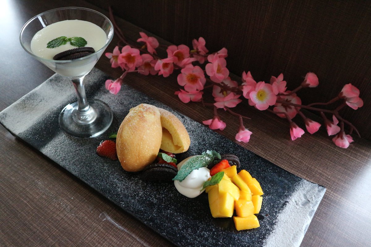 faveVorite Dessert Traditional di favehotel Hyper Square
 goo.gl/jt248q <a href="/FaveHyperSquare/">Fave Hyper Square</a>