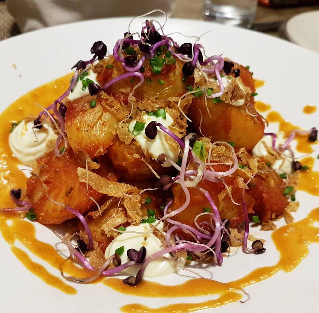 anaentreolivos's tweet photo. Bravas de David Perea en @lolagastro #Tw https://t.co/ZwTT9FTKBr