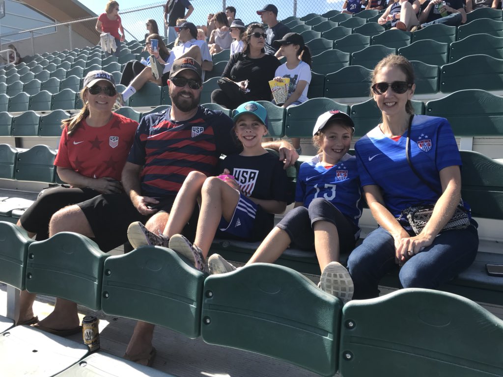 Wesley_Riley35's tweet photo. Let’s go @ussoccer_wnt @McCaLL2 @lynnraenie @sammymewy @AbbyDahlkemper #SoldOutStadium #CourageCountry #FourthRow https://t.co/j2bG0xRu6d