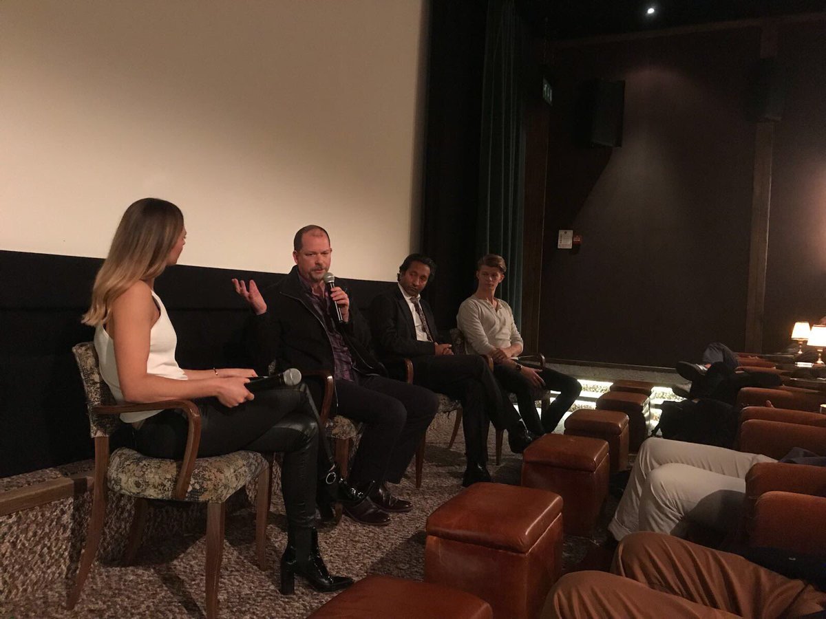 UKWebFest's tweet photo. Thanks to @IGottaBeMeMovie @BruceTheSeries &amp; @DHABseries for chatting with us #ukwebfest17 Q&amp;A #welovewebseries #londontown @JuliaVoglAU https://t.co/VBkQqw9GCV