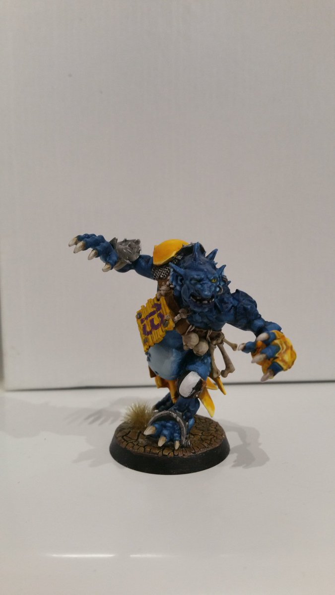 Verdi_Stuff's tweet photo. Got distracted by a potential goblins team... have a troll! #gobbobloodbowl https://t.co/SCQjSoZrRo