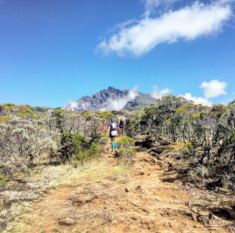 PatrickDavin's tweet photo. Maintenant je sais pourquoi on l'appelle la diagonale des fous... #finisher #grandraidreunion #terdav https://t.co/uPuFK4QKih