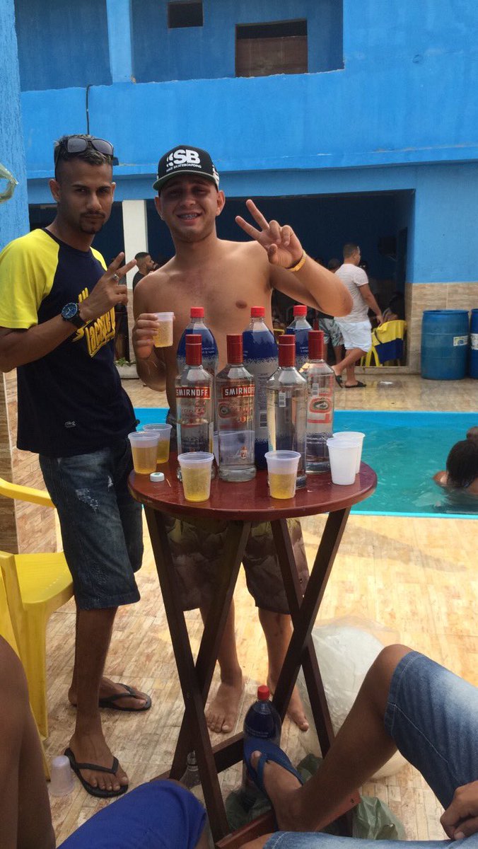 pablorangel99's tweet photo. Segue o domingo ✌️@grisalho7 https://t.co/3fX6fJgAty