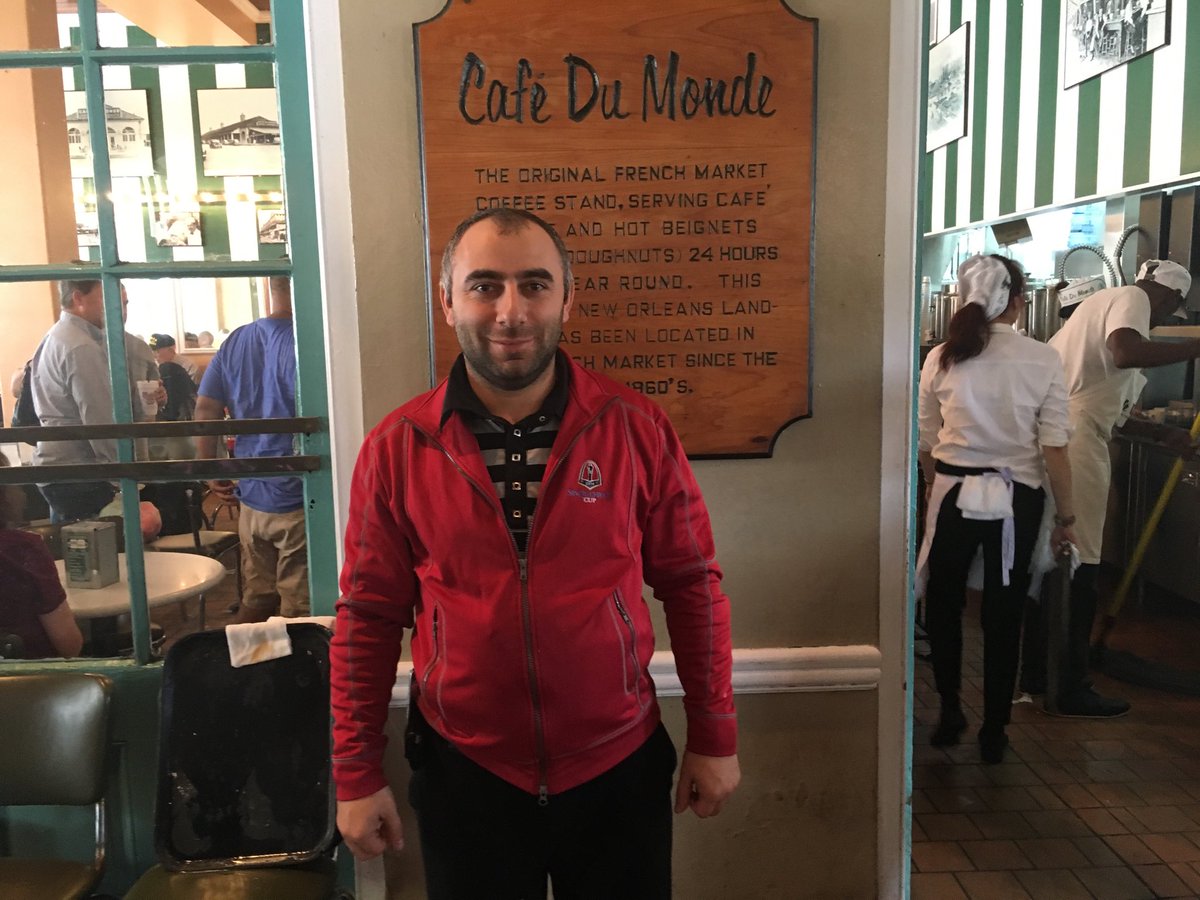VarAkobian's tweet photo. Great Beignets in famous Cafe Du Monde New Orleans! https://t.co/1Bz06o7BLB