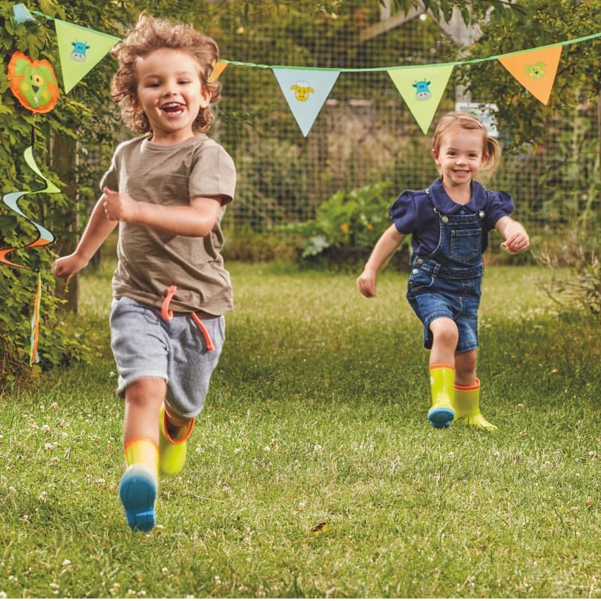 WarbreckGC's tweet photo. Our brand new @Briers_Ltd kids gardening range is now in store! We have a full stand dedicated to this charming collection. https://t.co/R11ceal1wm