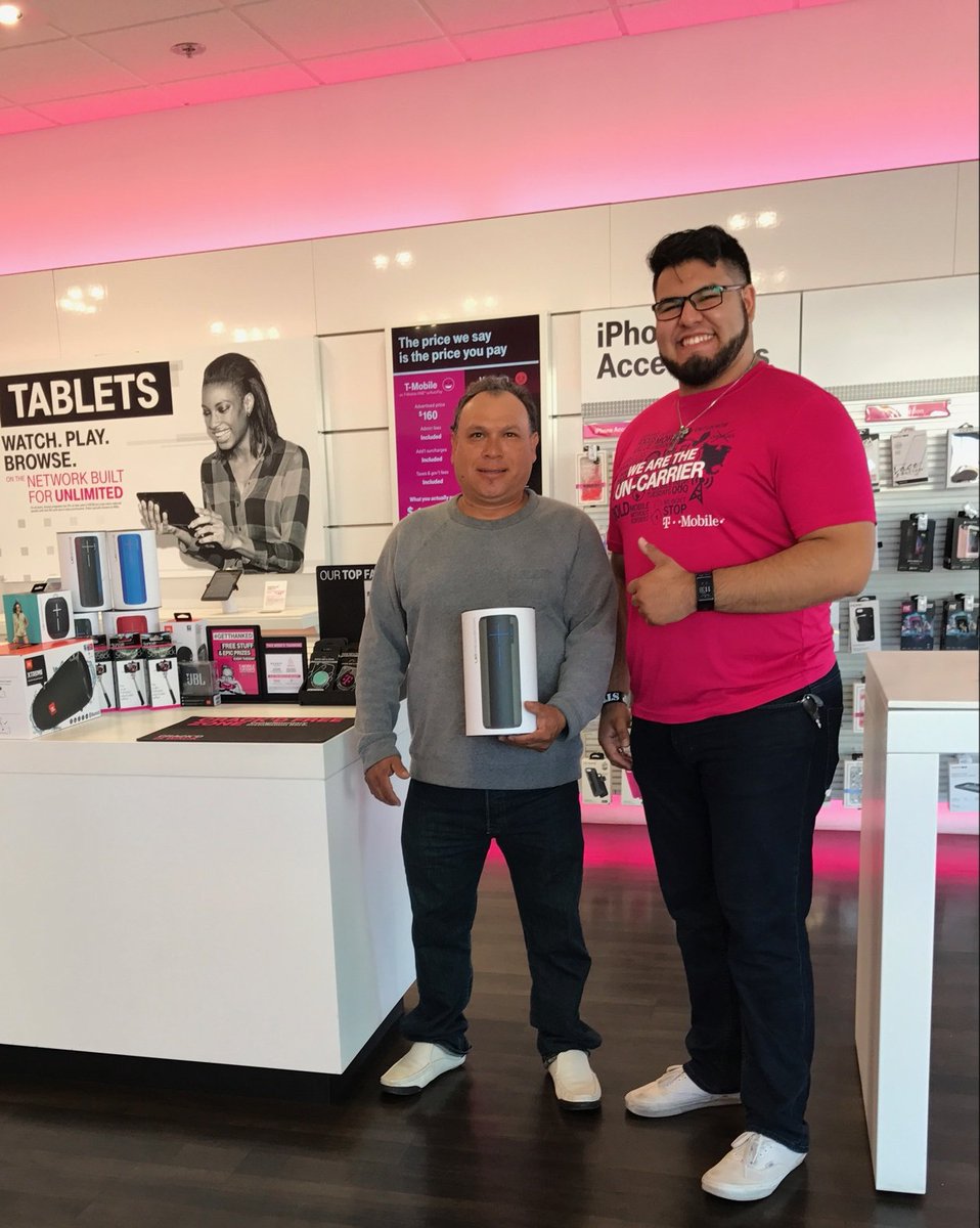 TmobileCaballo's tweet photo. Chuy helping out his first customer of day with a rate plan change to #TMobileOne and utilizing those taxes and fees savings for a MegaBoom! https://t.co/nlVe5Xny40