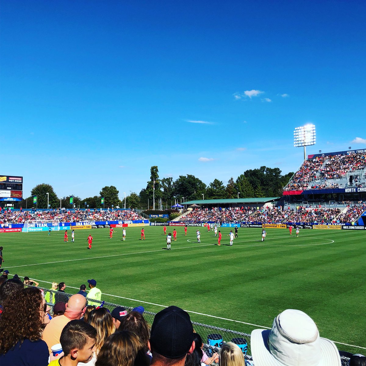 caseypbarnett's tweet photo. Taking in a little Sunday football. #usavskor https://t.co/iLS9idQMMY