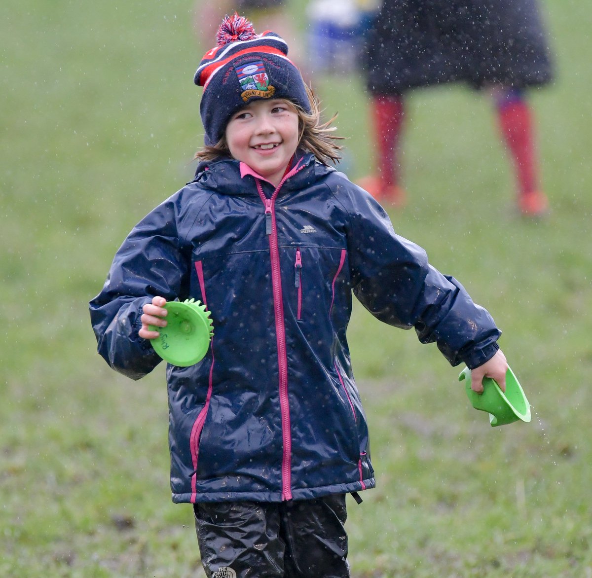 ovalzonerugby's tweet photo. Album: 127 fantastic pics by Trevor Edwards from yesterday's @RygbiBala v @ColwynBayRFC game #Div1North https://t.co/mE3E9sayA3 https://t.co/WLBlsiaVnc