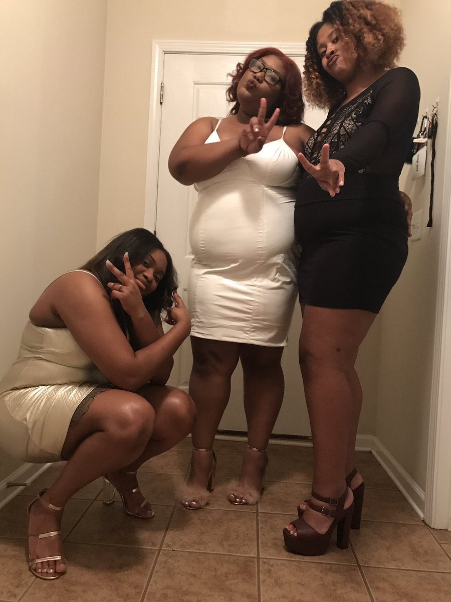 TheKaylaTrinae's tweet photo. Homecoming was fun, now back to being in my bag ๐คท๐ฝโโ๏ธ๐ #youwontseeuntilgraduation #toobusymakingmoves https://t.co/c2Z3PJQHBo