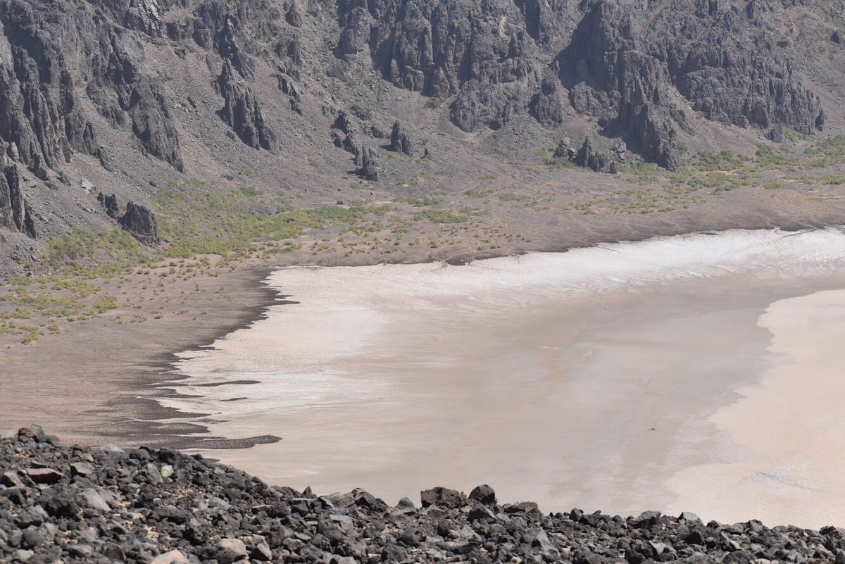abdulazizhamad6's tweet photo. Unforgettable adventure in Al-Wabaa crater northern Al-Taif with remarkable people the trip aims at increasing breast cancer awareness it was conducted by Qimmam club enthusiast hikers marking an unforgettable journey beyond imagination in the deep of KSA. Photographed by me https://t.co/UTNRFgJ2kB