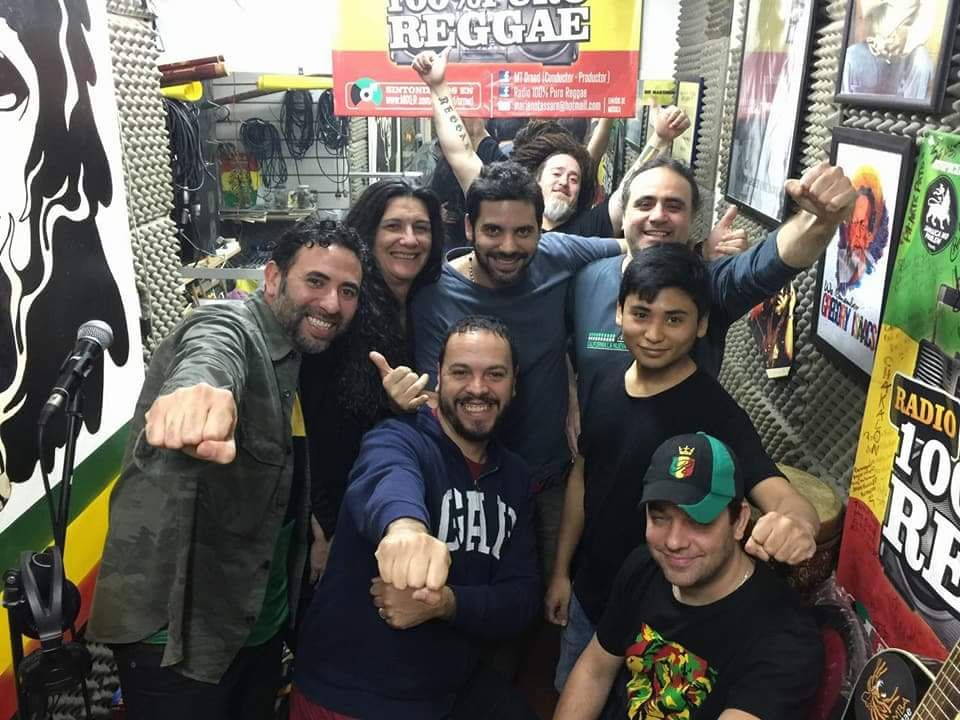 BembaReggae's tweet photo. En 100% Puro Reggae!
Luego del acústico... https://t.co/7jozX3ZTvQ