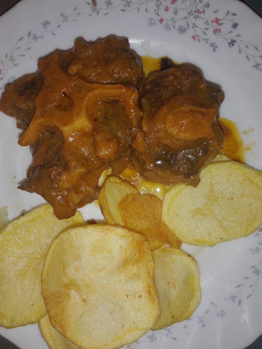 moises_tena's tweet photo. Rabo de toro https://t.co/U248YPR0i0