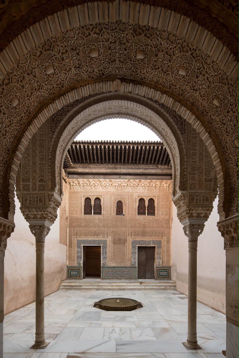 GranadaenFotos's tweet photo. Dos de los rincones más bonitos de la @alhambracultura 😍 https://t.co/mE3nIkQh69
