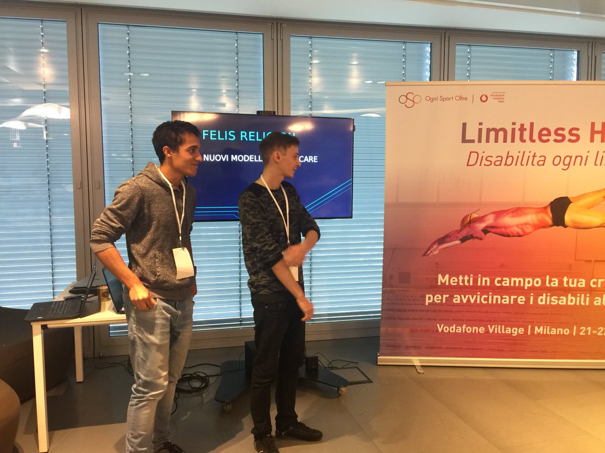 CodemotionIT's tweet photo. Il quinto team del #LimitlessHack presenta il suo progetto! Forza #FelisReligion! #OSO @fondvodafone https://t.co/vSgVuRrnu6