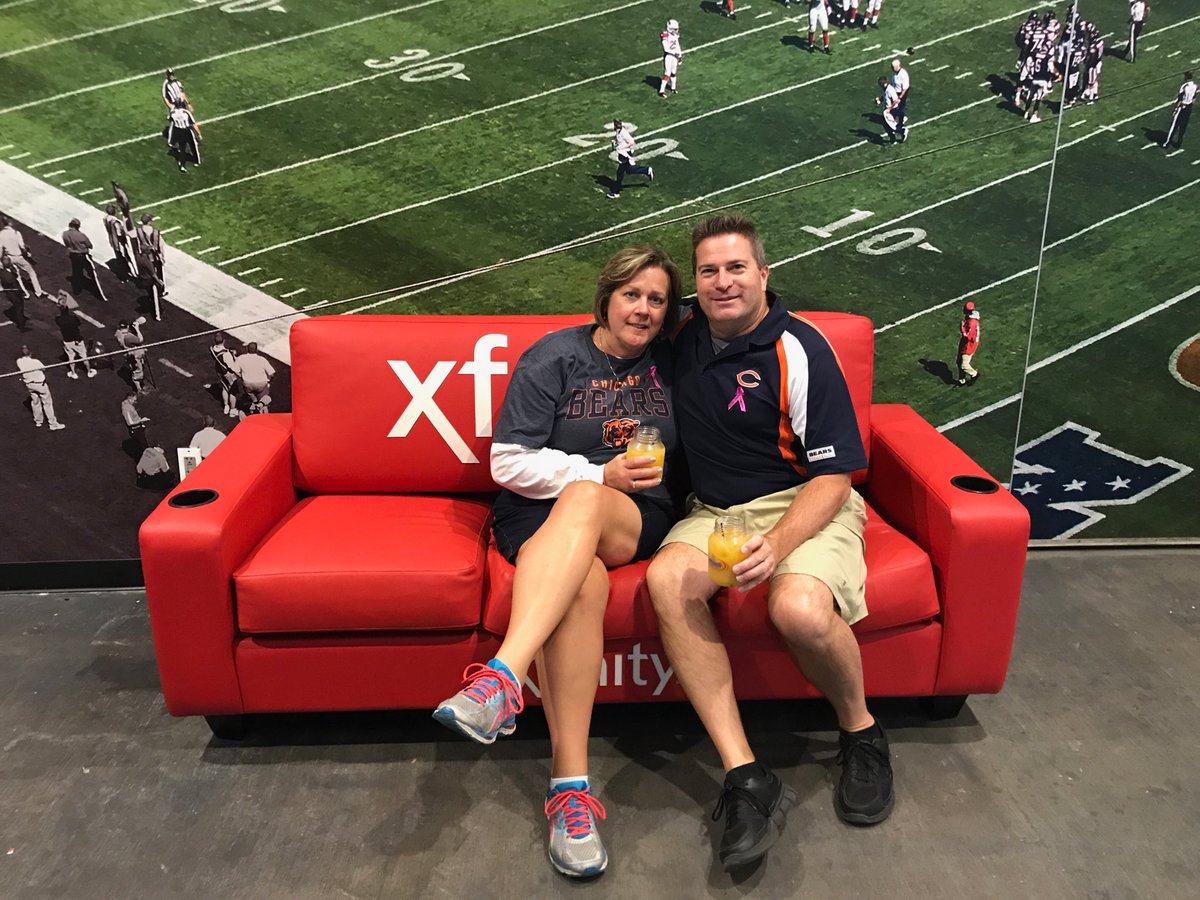 TomPKeil's tweet photo. Enjoying the game with #xfinitybearsden https://t.co/L60I275OOl
