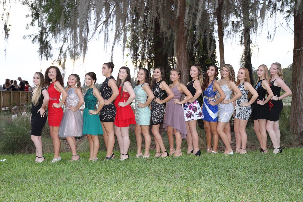 erinschofill's tweet photo. hoco even tho i didn't go🤷🏽‍♀️ #RRHoCo https://t.co/qBvB18Tg73