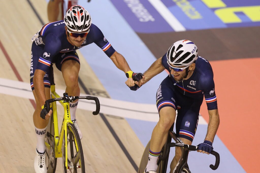 lookcycle's tweet photo. First crown for our #875Madison ! Congrats and thanks @FFCyclisme #RideYourDream #EuroTrack2017 https://t.co/fC1P3pBEjQ