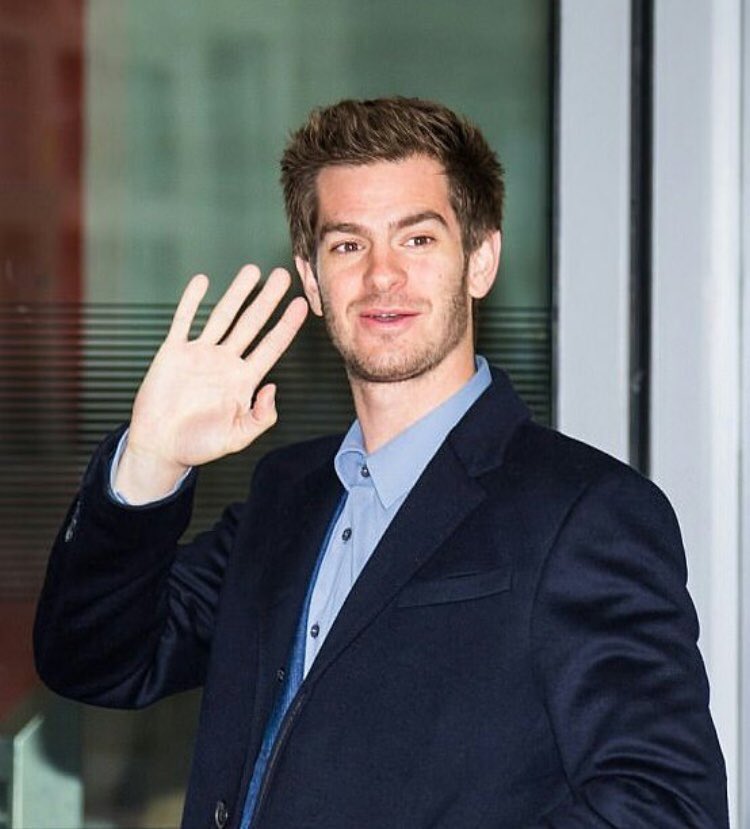 Waving to all the beautiful people outside the Studios of BBC One today.