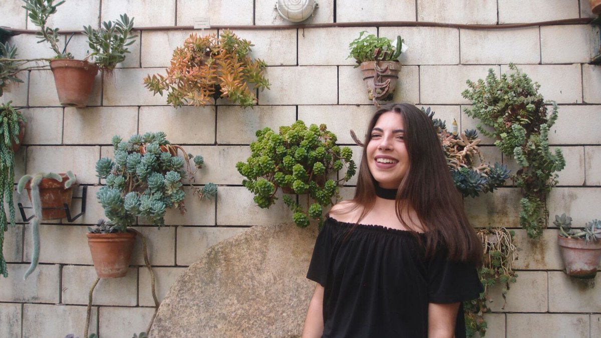 yonasleviosas's tweet photo. - lucia (lucy) / @herronslogang 
- age: 17
- house: hufflepuff (tho my fav is slytherin)
- patronus: dolphin
- lane: zACH
- i love memes https://t.co/vck2WgIQ1r