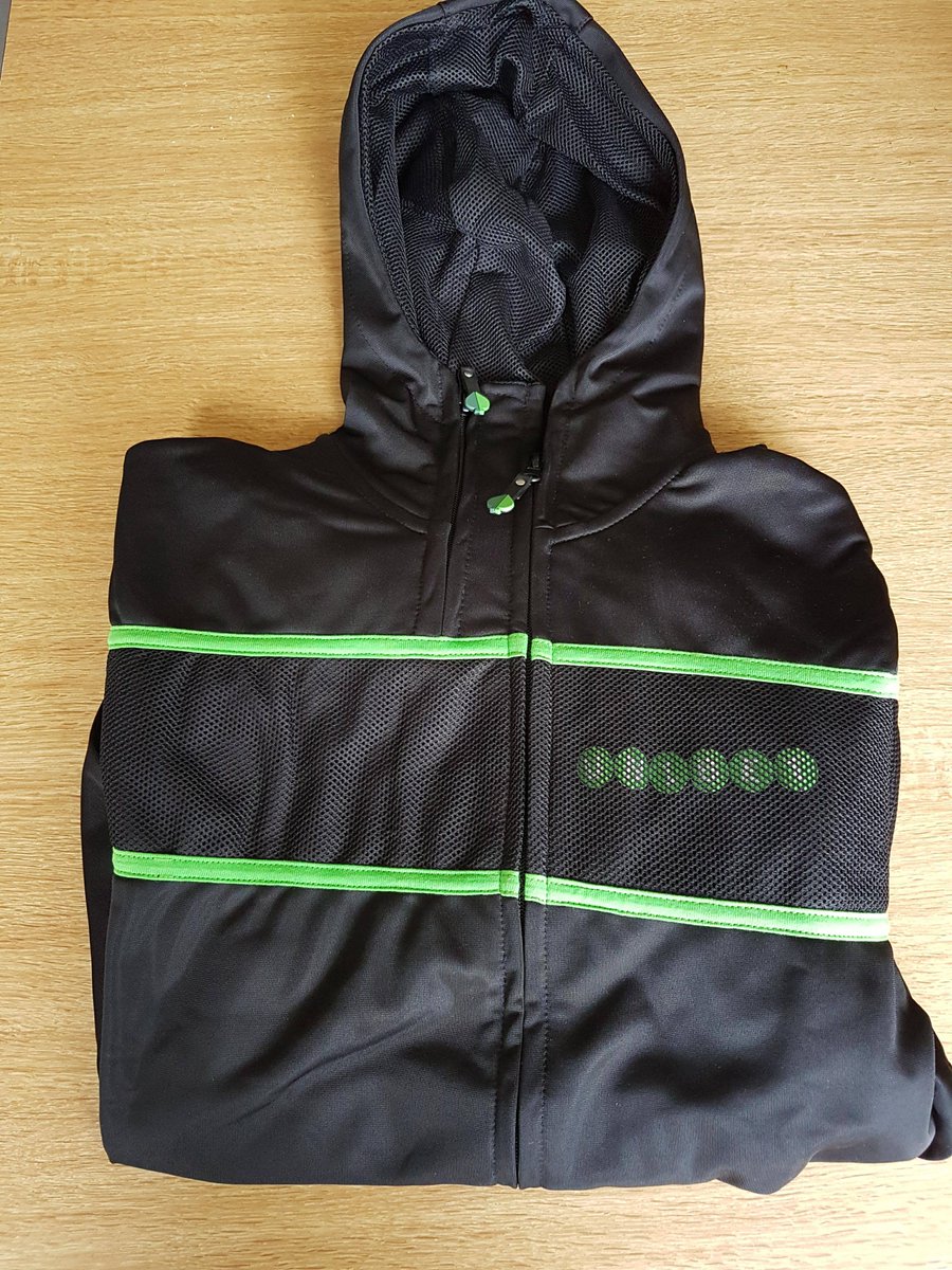 UhlenPoker's tweet photo. @UnibetPoker is celebrating their 10th anniversary of @unibetopen! RT &amp; comment how long you've been with Unibet for a chance to win this! https://t.co/1S6Vc70zb5