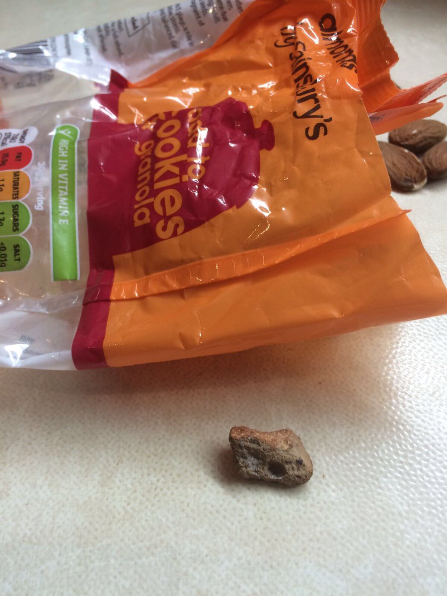 tjjglover's tweet photo. @sainsburys just found a stone in my #sainsburys almonds for the second time this year! https://t.co/GVImF9JJFa