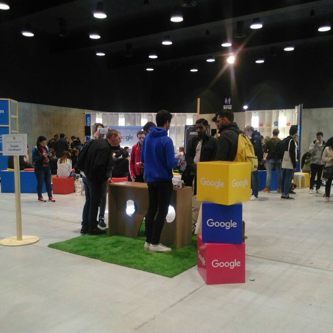 lilit0501's tweet photo. Bienvenue @GoogleFR !!
#GoogleAvecNancy #Google #technology #confèrences #ateliers #innovation #startups #digital #web #villedenancy https://t.co/eKDf9BtBeO
