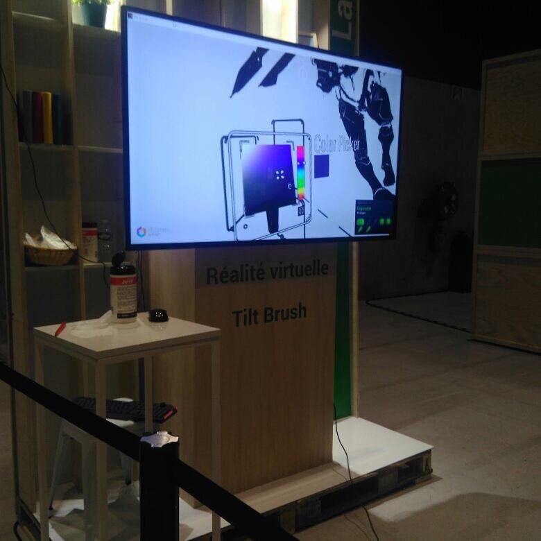 lilit0501's tweet photo. Bienvenue @GoogleFR !!
#GoogleAvecNancy #Google #technology #confèrences #ateliers #innovation #startups #digital #web #villedenancy https://t.co/eKDf9BtBeO