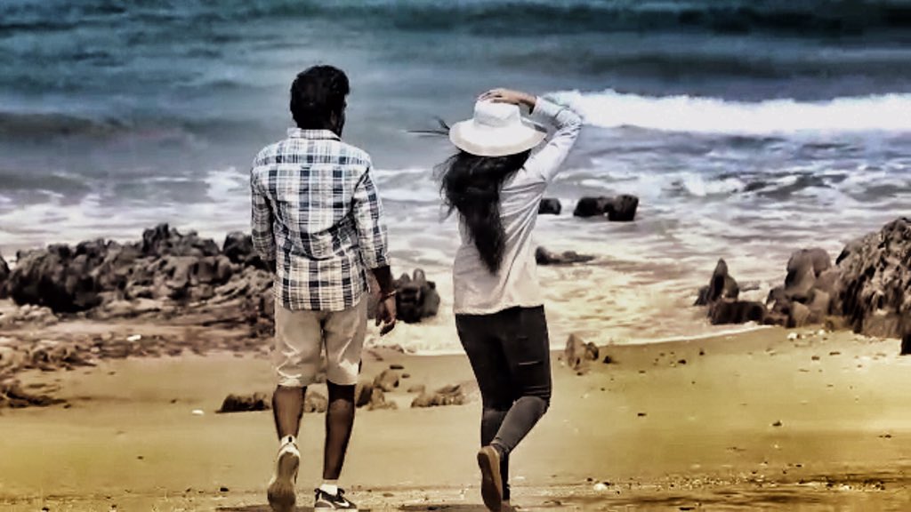 anupamahere's tweet photo. With Kishore gaaru #VunnadhiOkateZindhagi days #vizag https://t.co/h3XXgJekAL