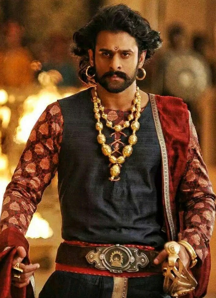 KHR90879390's tweet image. #HBDDarlingPrabhas.    Vaadi...body....box office