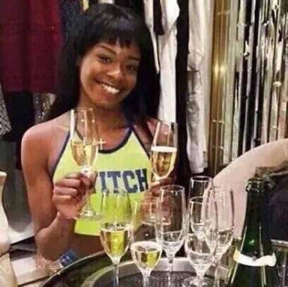 jstcwarrior's tweet photo. If you're transphobic you can UNFOLLOW me darling, because my content is not for you!!!!! Drop dead bitch https://t.co/gOpuVLjR9W