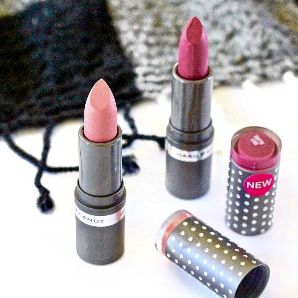 HardCandyLife's tweet photo. #SweaterWeather calls for #FierceEffects Matte Lipsicks in Exhibitionist &amp; Crave💄
📸 by https://t.co/m4vxaqHj7S https://t.co/EAcyMfPMoR