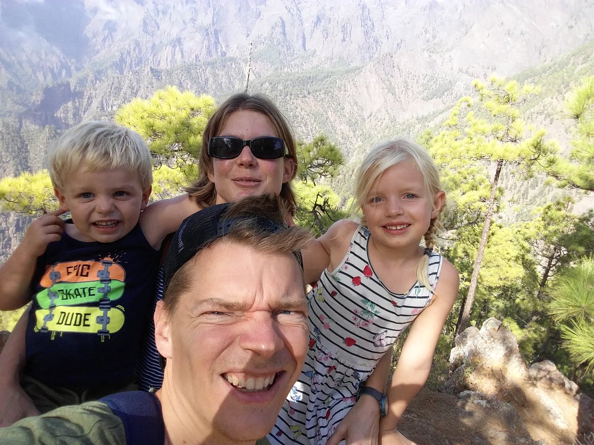 larsdeklein's tweet photo. @maconicol come estai amigo? How's life? We miss you.... https://t.co/d9POrNDNiZ