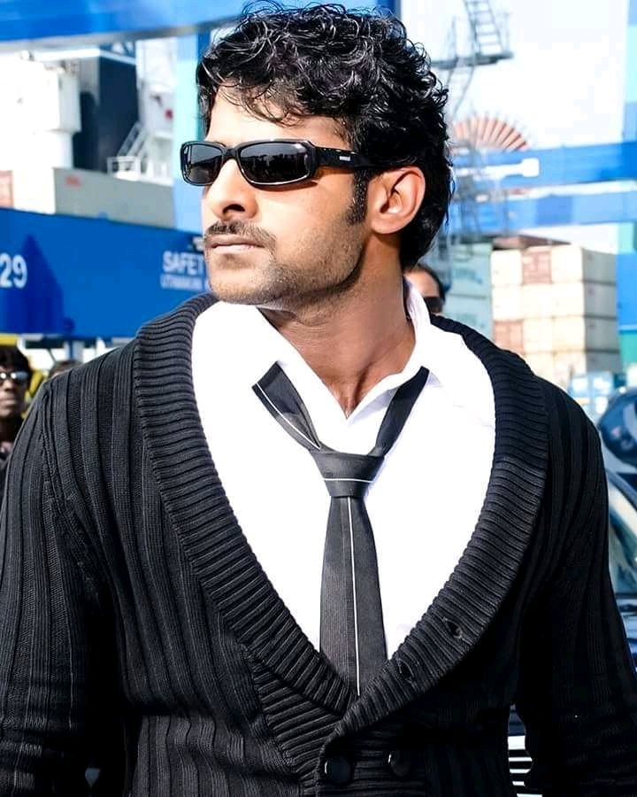 pawan_yrsp's tweet photo. Billa #HBDDarlingPrabhas https://t.co/DqGwi9at3w