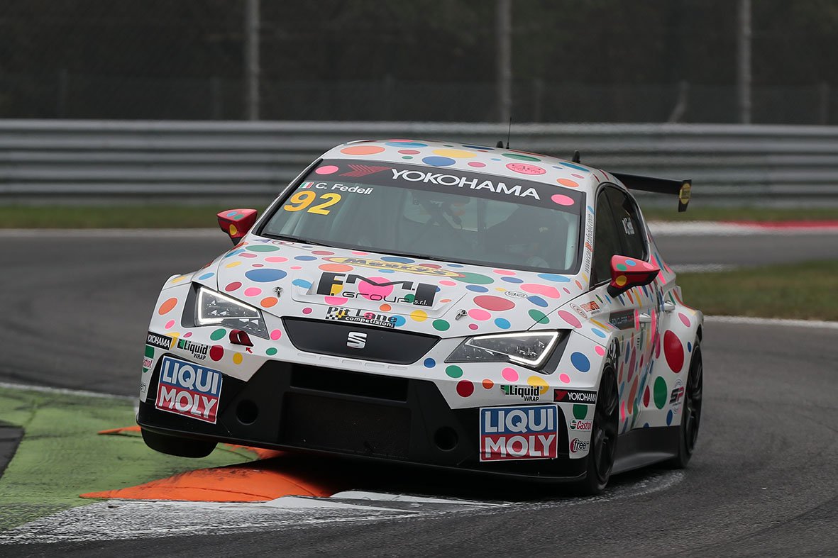 Chiusura di stagione in agrodolce a <a href="/Autodromo_Monza/">Autodromo Nazionale Monza</a> per <a href="/CarlottaFedeli/">Carlotta Fedeli</a> nella #SEAT Leon Cup. carlottafedeli.com/chiusura-di-st…