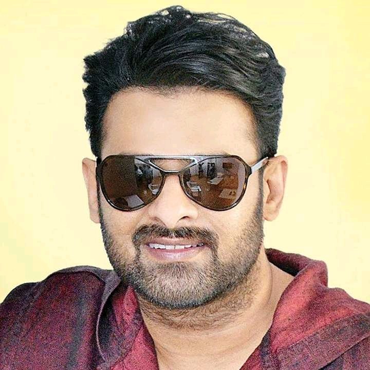 pawan_yrsp's tweet photo. #HBDDarlingPrabhas https://t.co/UKAnBkYVeT