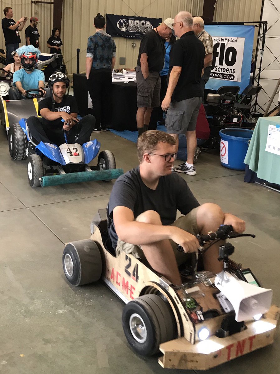 MelroseOrlando's tweet photo. @OrlMakerFaire  Parade of Geeky GoKarts!! #MakerFaire #awsomedesign https://t.co/nz5ybKYc3A