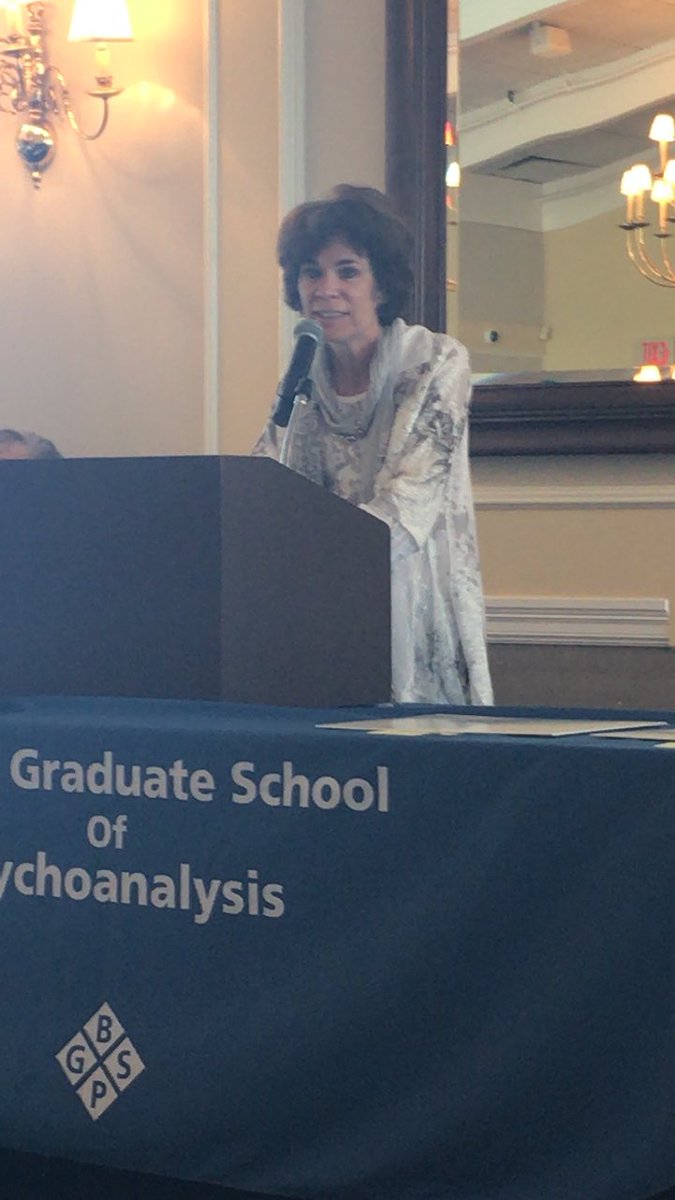 BGSPsyA's tweet photo. #Graduation2017 emotional #LastLog from doctoral grad from program in #psychoanalysis #society and #culture What a program! #talkingHelps https://t.co/x8iRLQiP0N