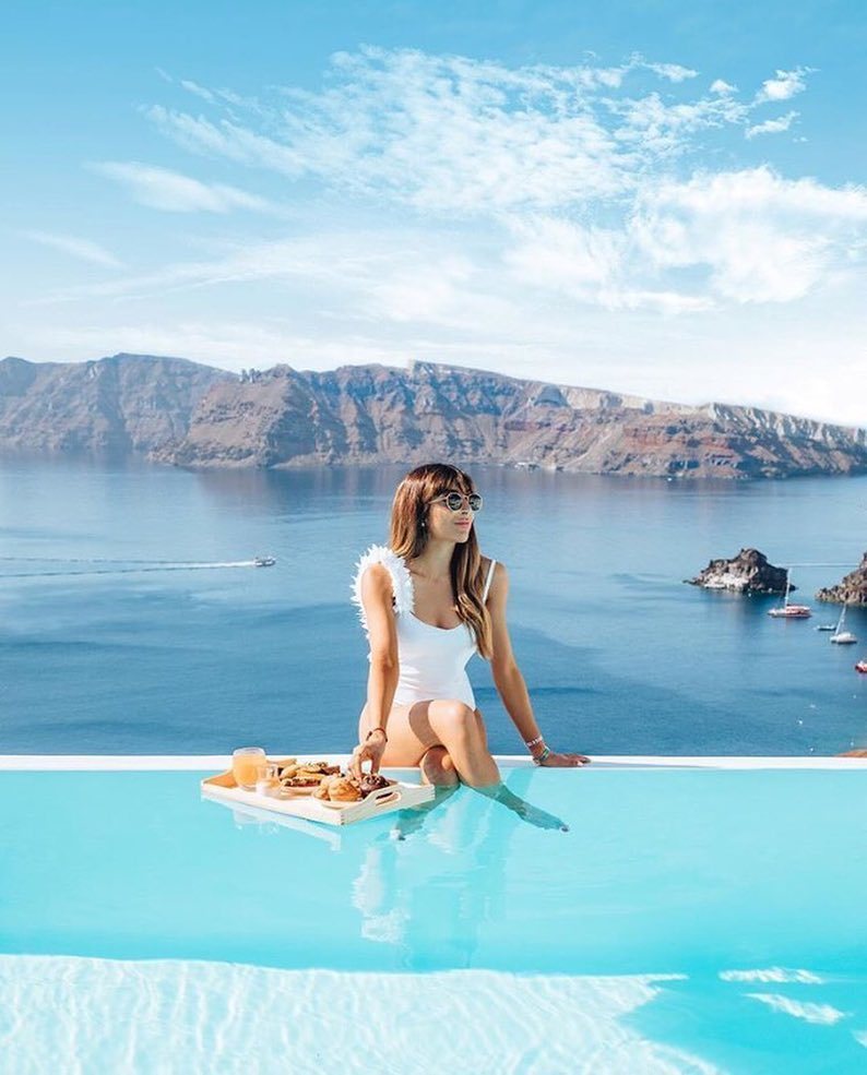 Stylish Bloggers tweet media