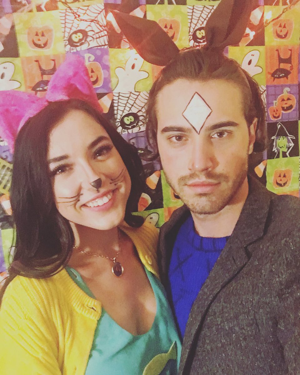 ryanmccartancom's tweet photo. .@ryanmccartan via instagram (mccarya)

I ship them so much 😍 https://t.co/OjGzGpjRBr