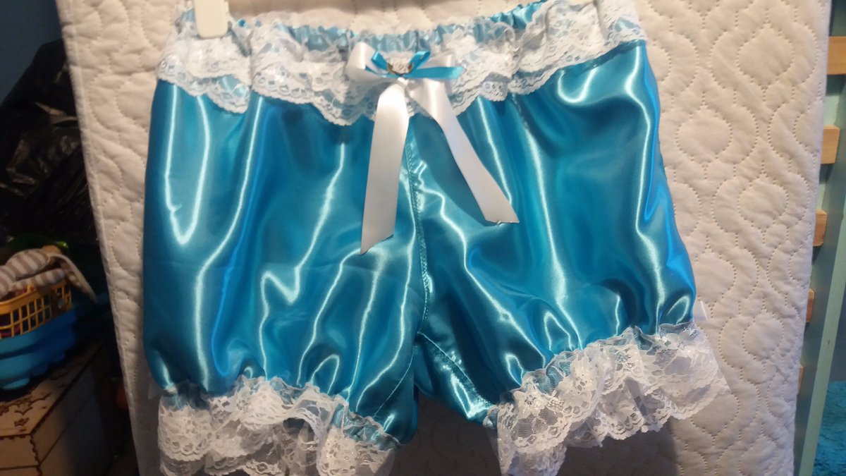 PantieMaker's tweet photo. https://t.co/fU9gsSZ2H8