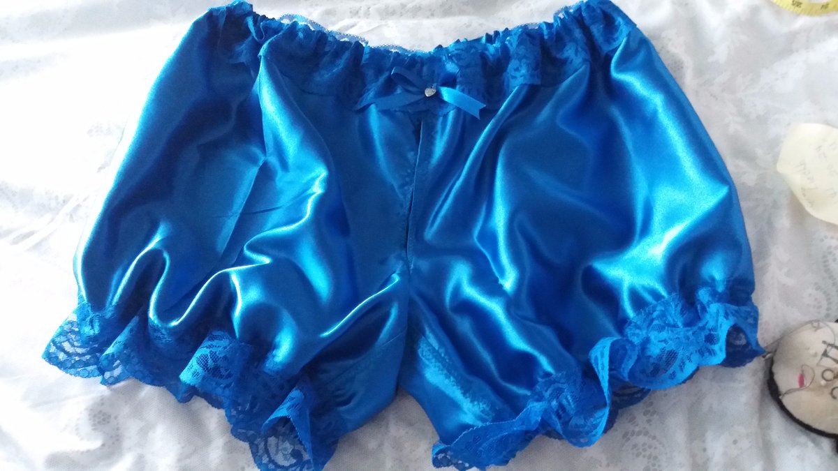 PantieMaker's tweet photo. https://t.co/GibJ4TY0QM