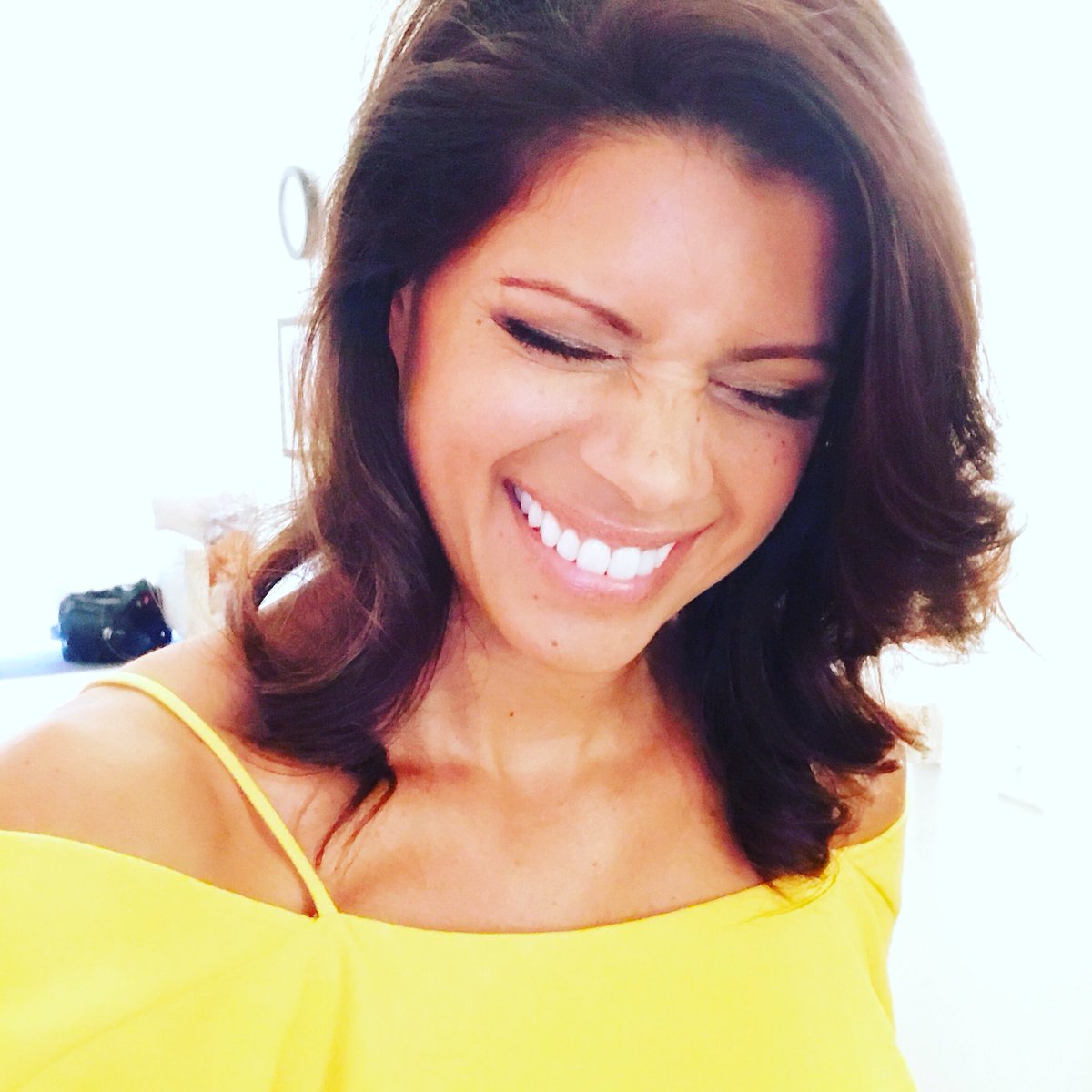 AndreaNavedo's tweet photo. I love a good #laugh that makes #mynosecrinkle #laughterfisgoodforthesoul #itdoesabodygood https://t.co/NjQ1hbCo7o
