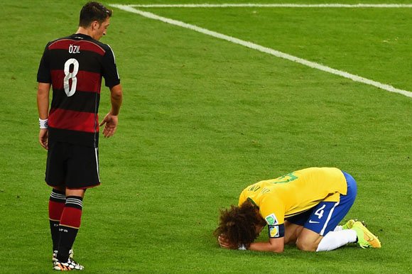 cartoleiros's tweet photo. 2014 / 2017

O troco tá chegando... https://t.co/5peS88EzLG