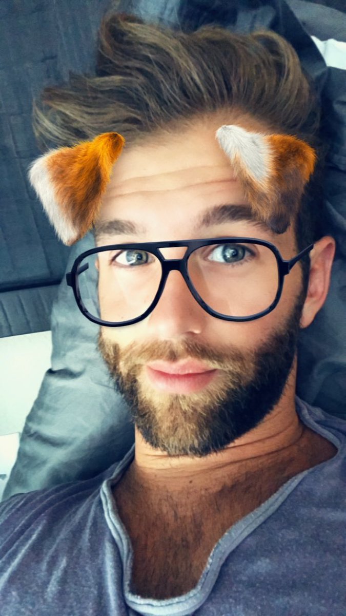 How could I love him any more... cutest puppy in the world <a href="/EasyElliotG/">Elliot G</a> #hewakesuplikethis