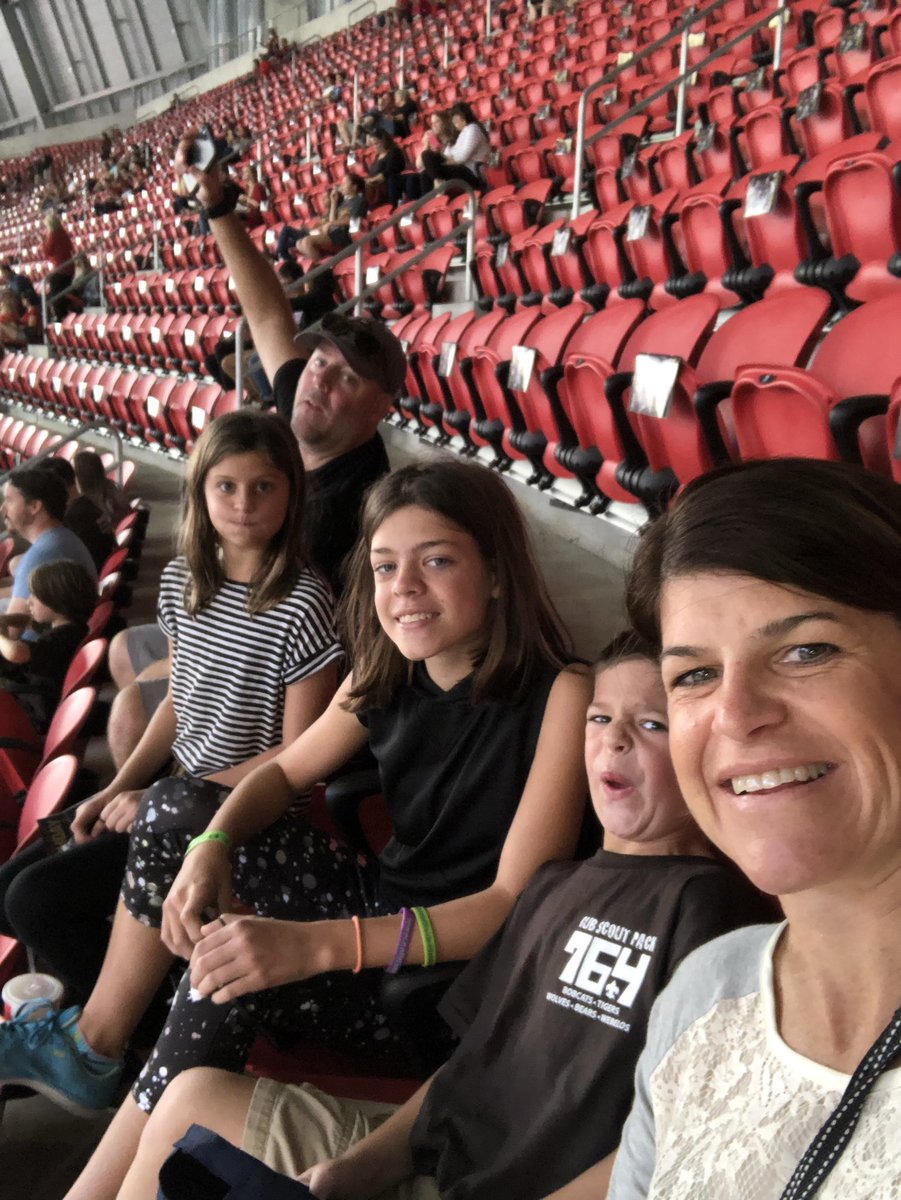 freeupspace1's tweet photo. #CFASEATUPGRADE https://t.co/9hwYPUHThu
