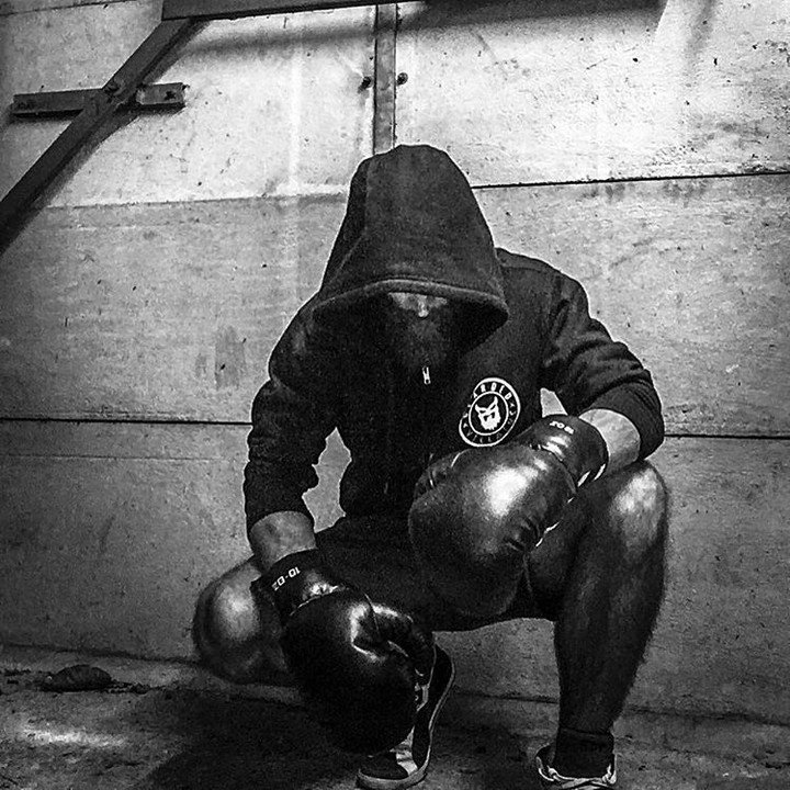 grizzlyadamuk's tweet photo. ⚔Out Of The Shadows ⚔ "don't let the shadow of your past darken the doorstep of your future"
#OGShadows
#BVFuture… https://t.co/5ZEsqd8uAs https://t.co/imq0NSl4rL
