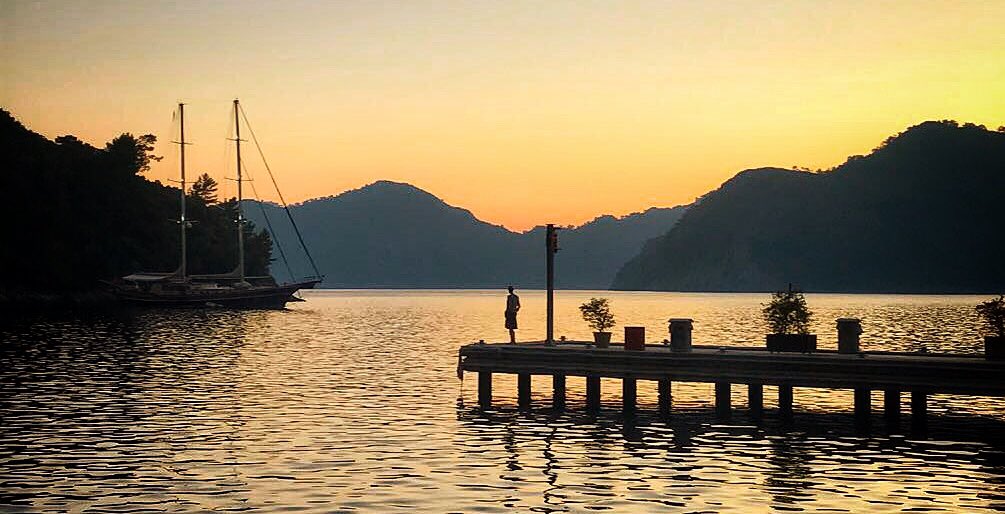 andrewbradley01's tweet photo. Gentle contemplation of winter ahead ... from afar. #sailingturkey #worklifebalance https://t.co/V0xHRCPSic