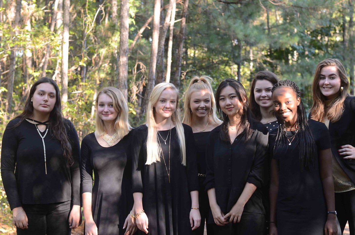 NHSAcappella's tweet photo. Come to Northwood on Tuesday night at 7 and see our first performance of the year!! 💕🎤 https://t.co/2LuX3dp30R