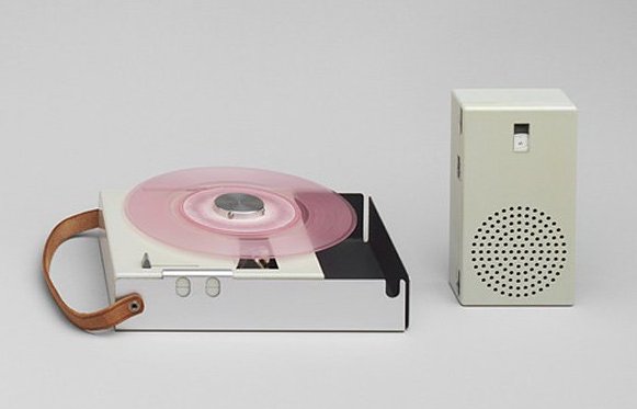 Turntable Museum / TP1 Portable record player and radio, designed by Dieter Rams, manufactured by Braun, 1959 👉  vinylradar.com/turntable-muse…